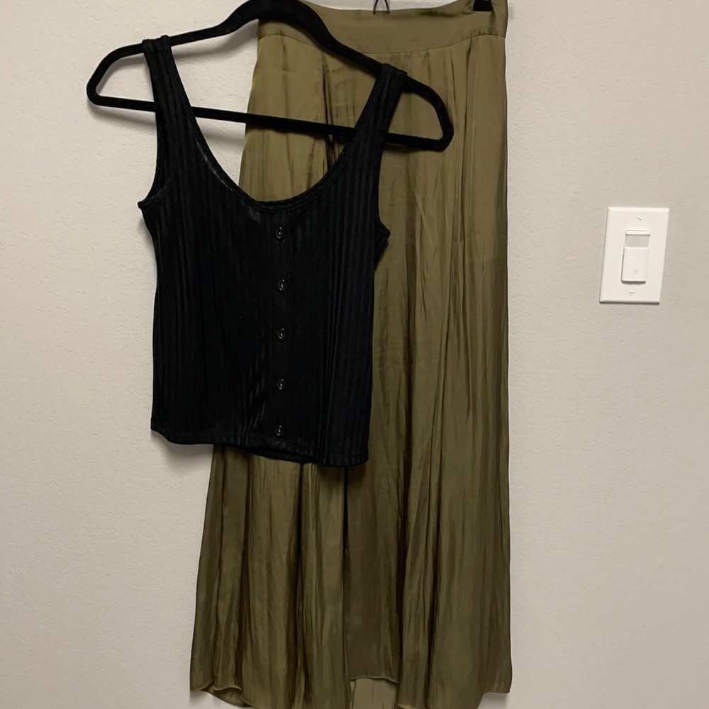 H&M top + H&M skirts